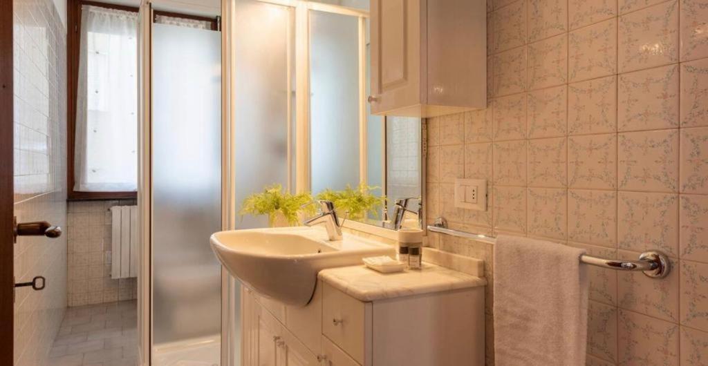 Como Diamond Apartment Lipomo ภายนอก รูปภาพ
